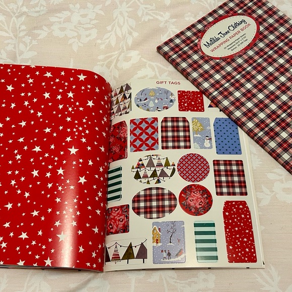 Matilda Jane Gift Wrapping Sheets Book. NEW - Picture 6 of 6